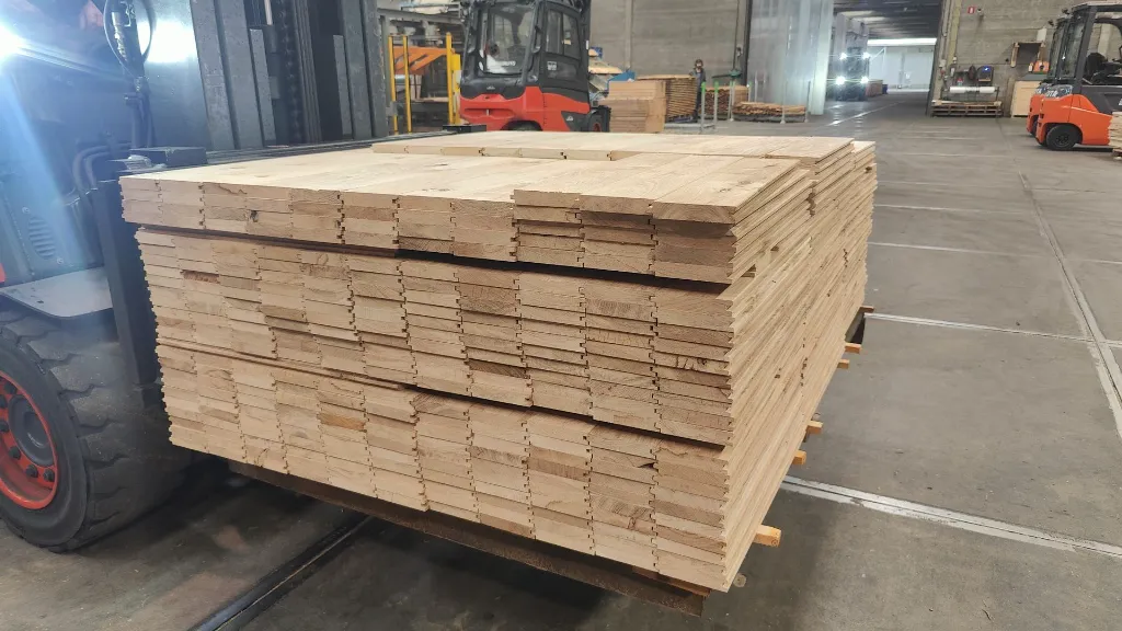 Parquet 20x100 vue laterale.webp